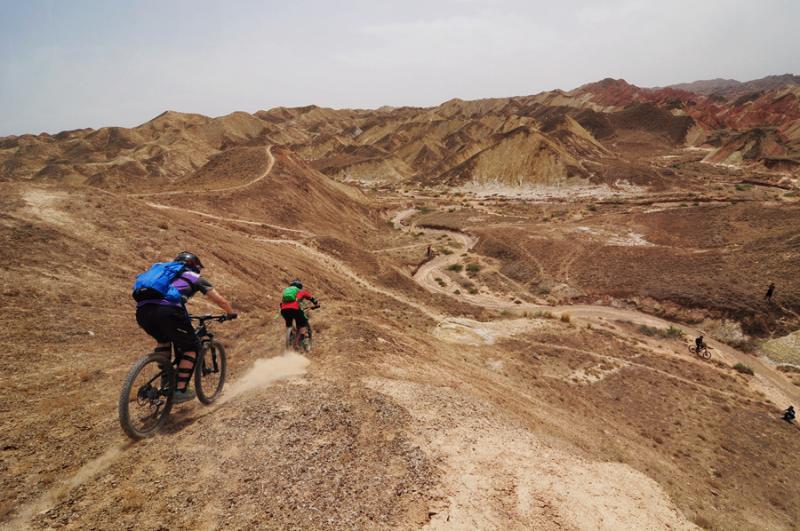 Cycling in Desert China