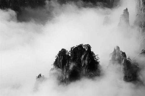 Top destinations in China for Photographers - Yellow Mountain