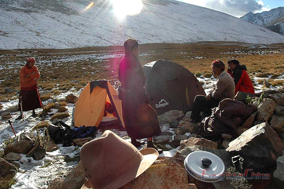 Tibet Camping Base