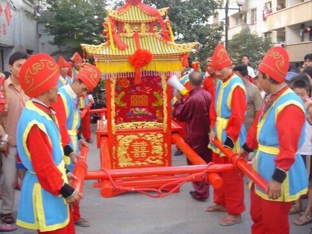 Get On Sedan Chair Pictures Travel Images Of Chinese Wedding