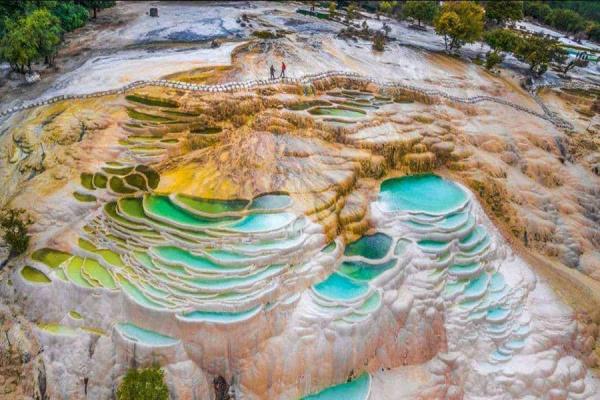 White Water Terraces panoramic view