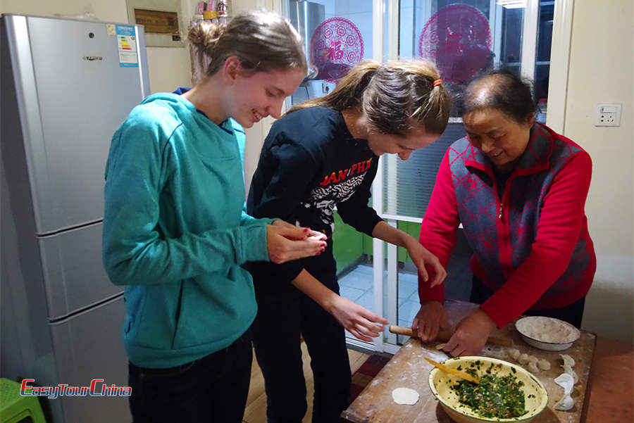 Make dumpling at a local family in Xian