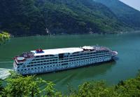 cruise on yangtze river