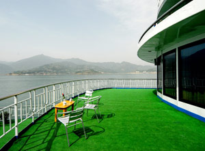 Sundeck,Yangtze Pearl