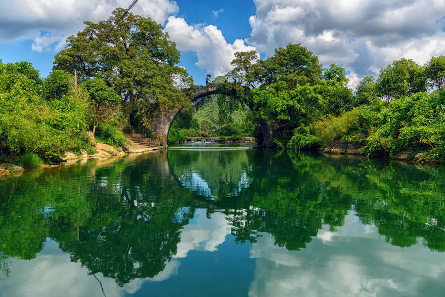 yangshuo fuli bridge