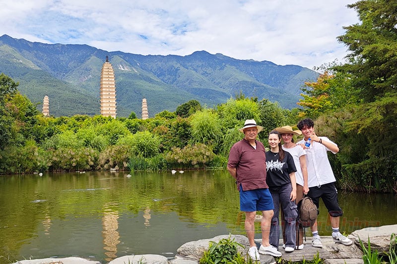 Dali Tour to the Three Pagodas