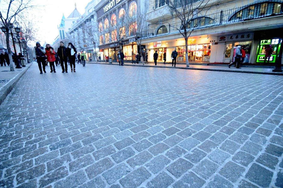 the stone road at Zhongyang Pedestrian Street